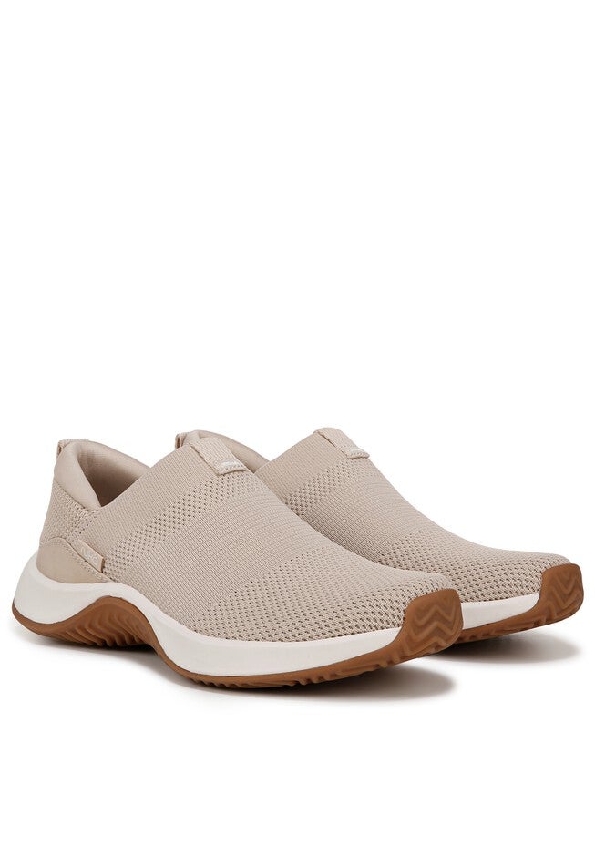 Encore Knit Sneaker, , alternate image number null