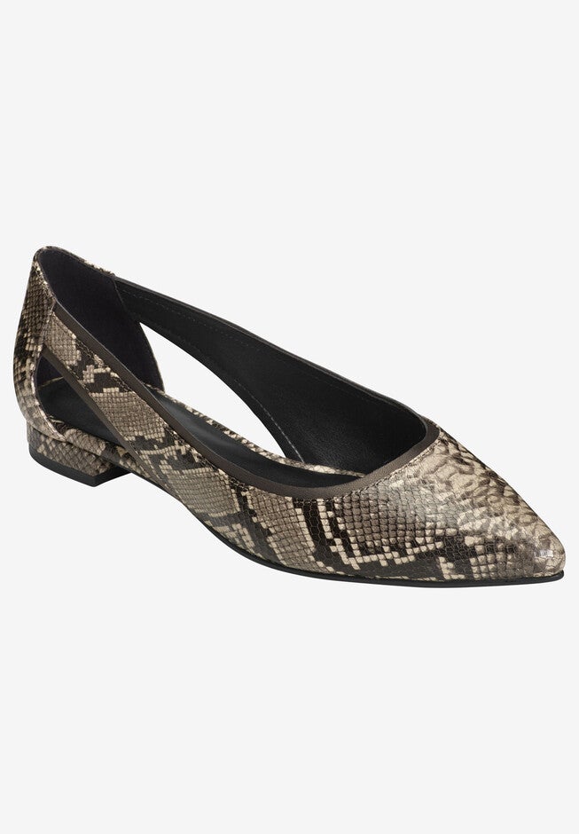 Photo Finish Flat , TAUPE SNAKE, hi-res image number null