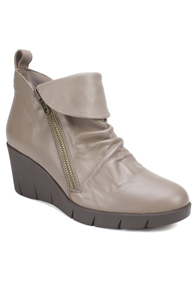 Penwood Bootie by Cliffs by White Mountain, STONE, hi-res image number null