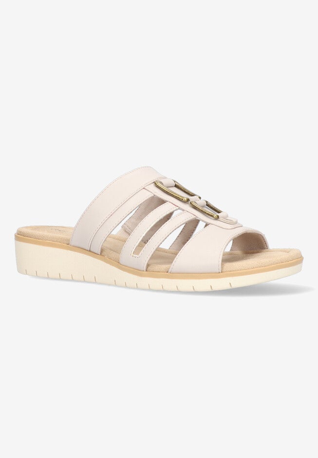 Gracelynn Wedge, BONE, hi-res image number null