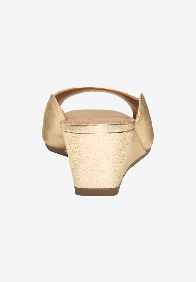 Magnet Wedge by Aerosoles®, , on-hover image number null