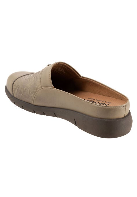 San Marcos Woven Mule By Softwalk Plus Size Slides Mules