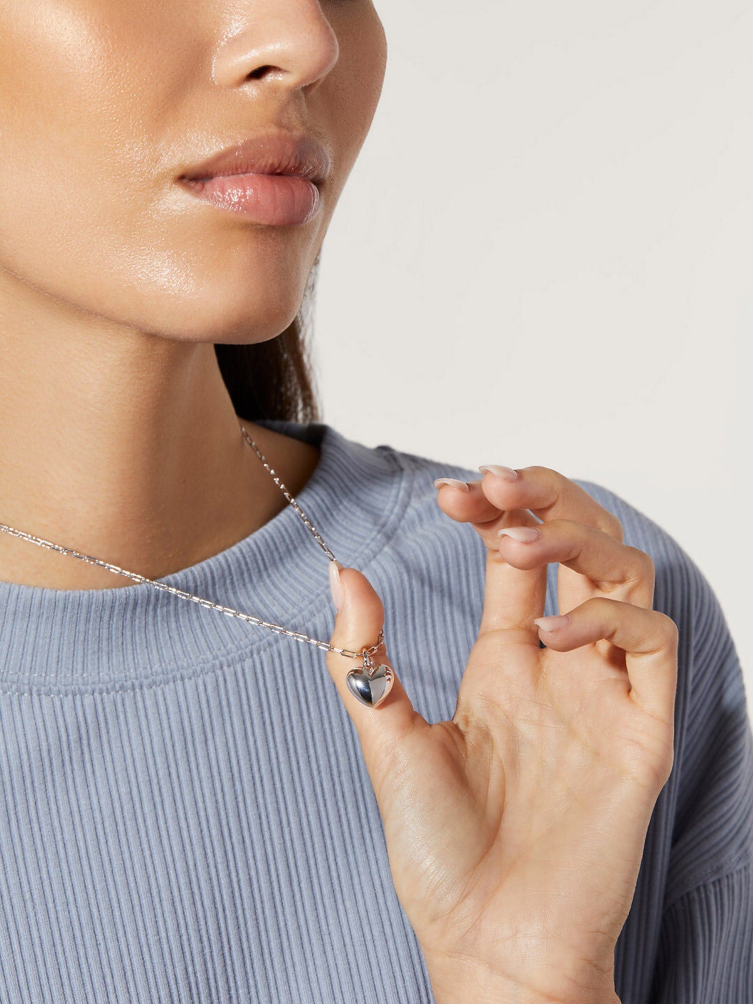 Lev Puffed Heart Necklace, SILVER, alternate image number 2