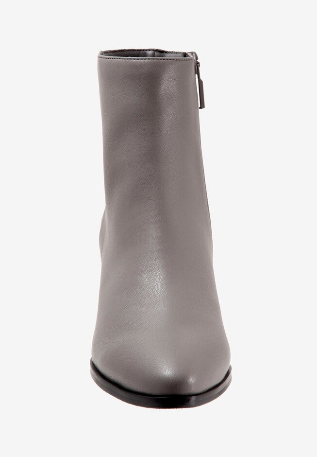 Kim Bootie , , alternate image number null