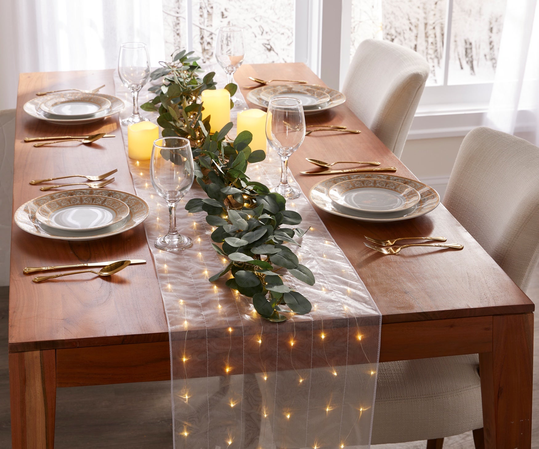 Pre-Lit Eucalyptus Garland image number 0