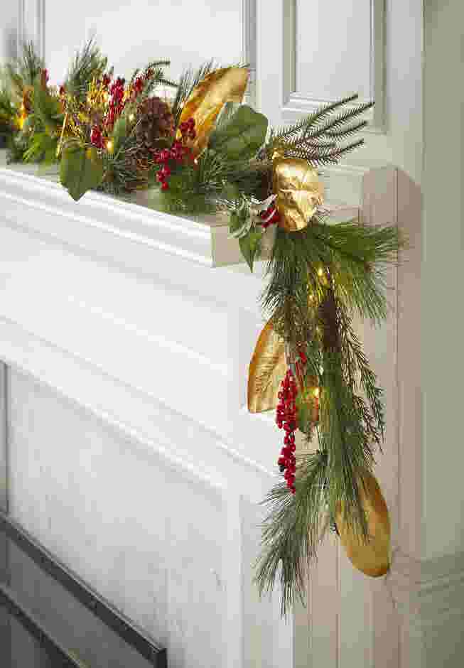 72"L Winterberry Garland image number 0