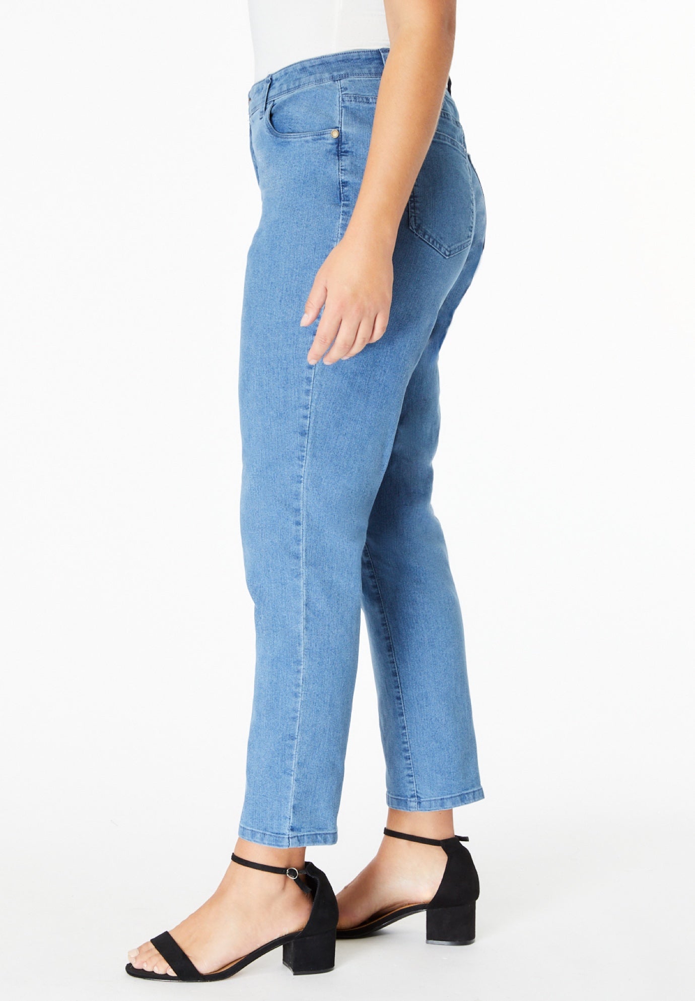 Plus Size 24/7 Boyfriend Jean image number 2