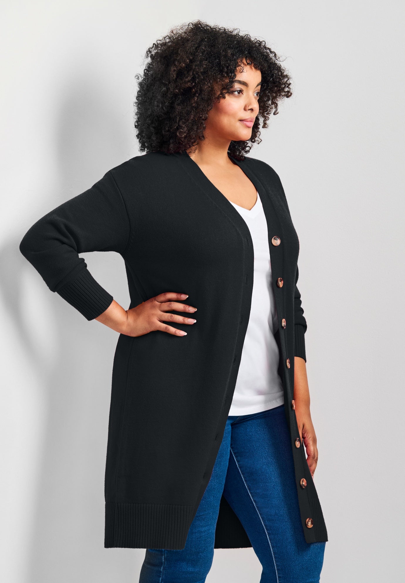 Mischa Boyfriend Cardigan image number 2