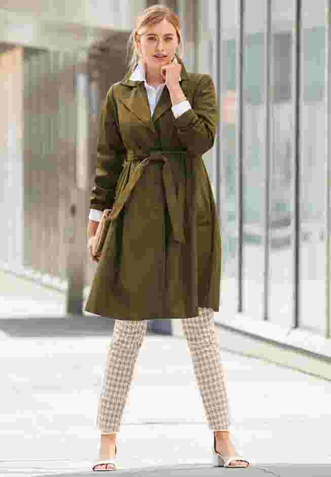 Pleated Trench Coat image number 3