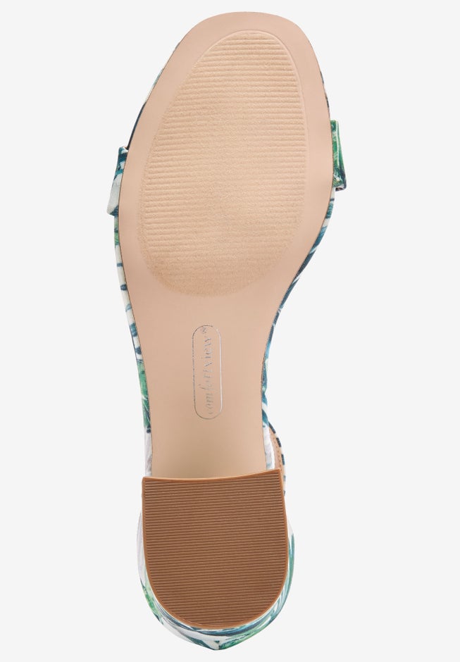 The Orly Sandal image number 5