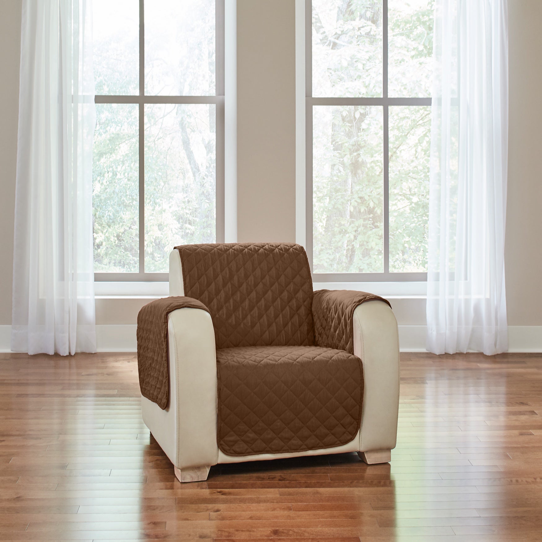 BH Studio Pet Chair Cover image number 0