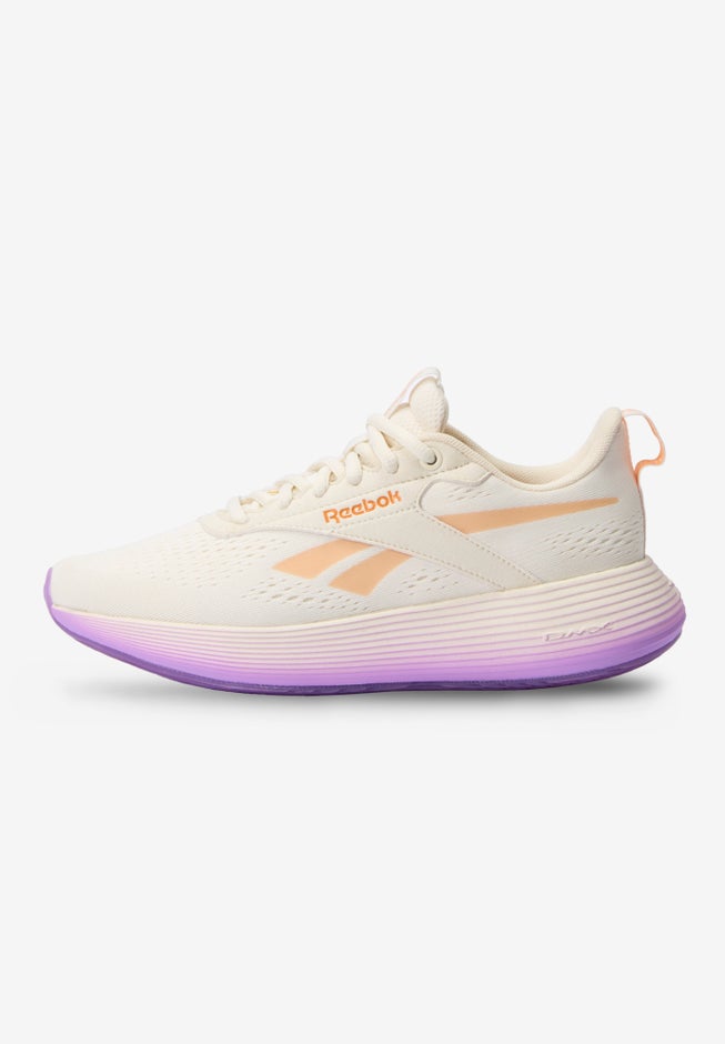 The DMX Comfort + Sneaker image number null