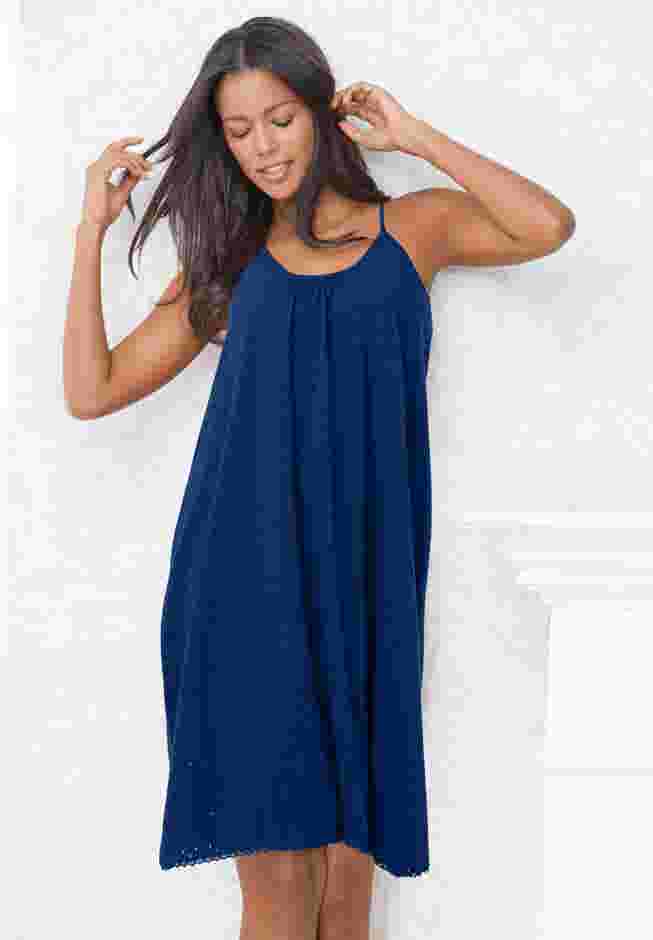Breezy Eyelet Short Nightgown image number 3