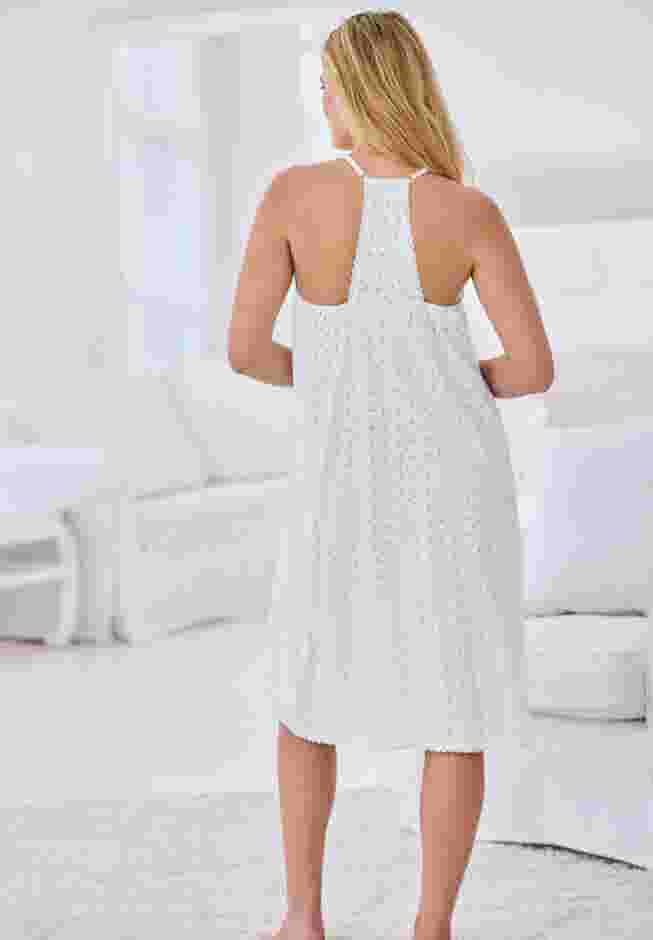 Breezy Eyelet Short Nightgown image number 5