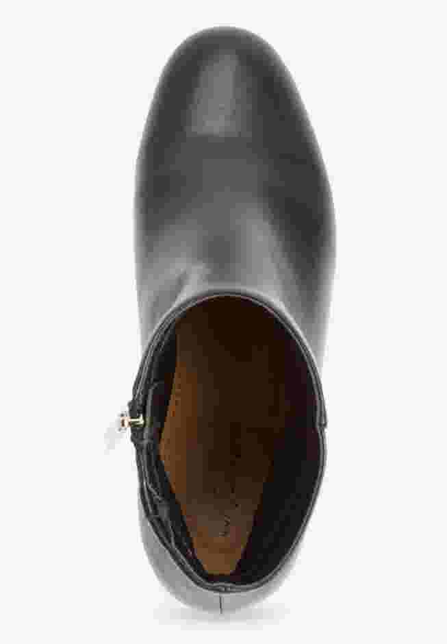 The Sidney Bootie image number 4