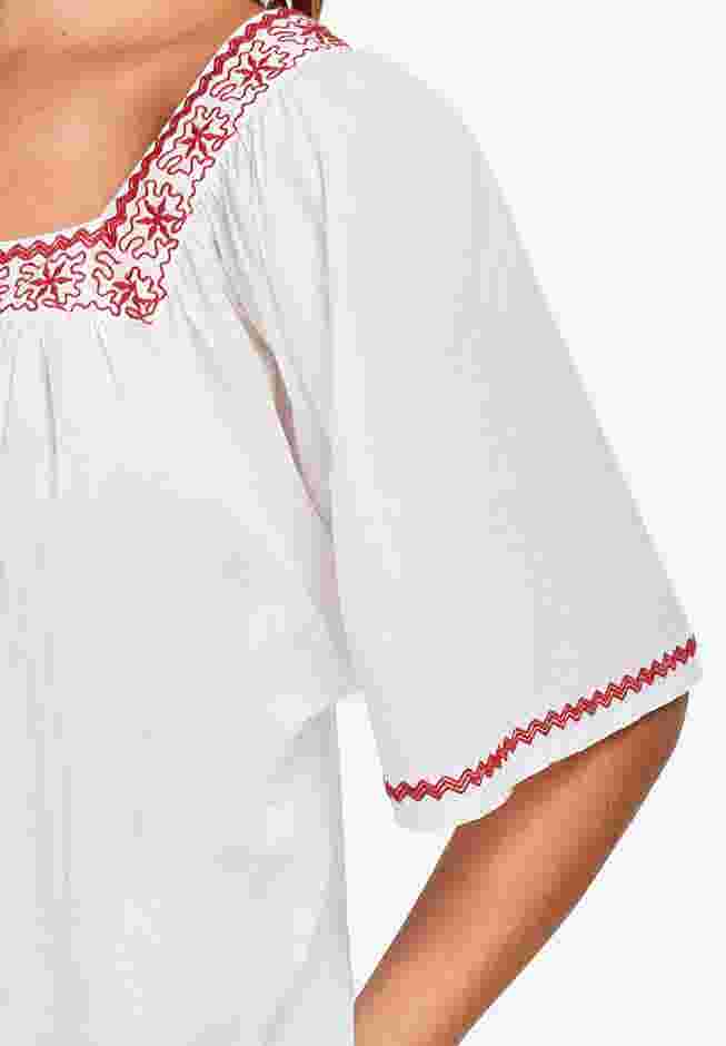Embroidered Gauze Blouse image number 1