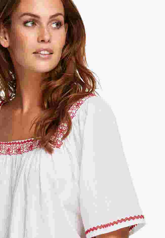 Embroidered Gauze Blouse image number 2