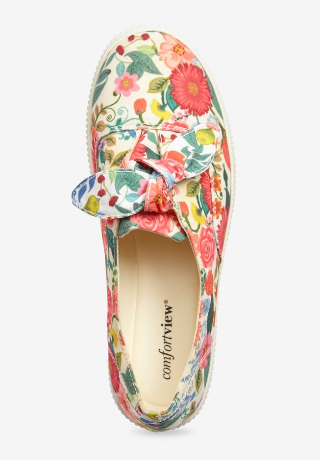 The Anzani Slip On Sneaker image number 5