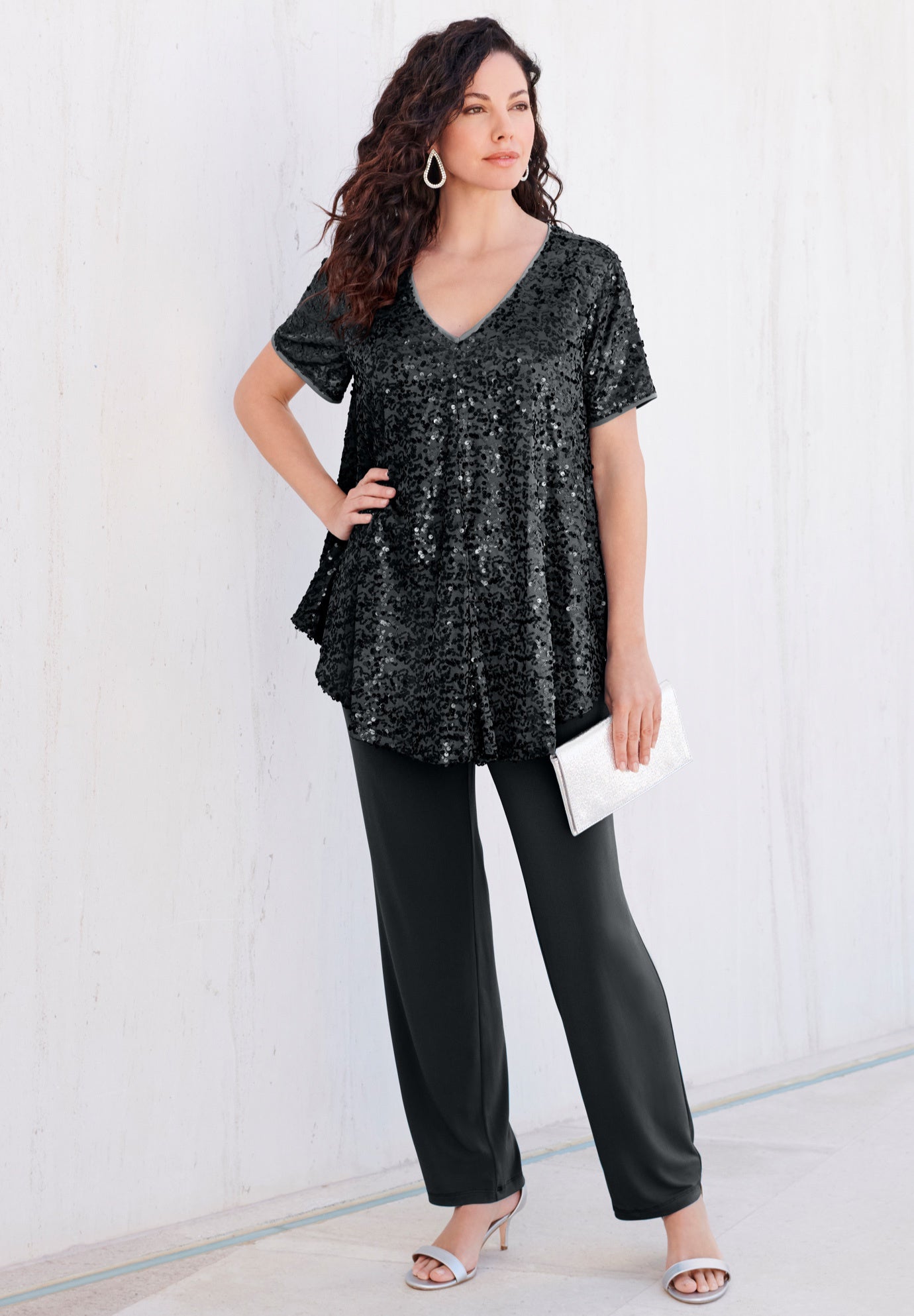 Plus-Size 2 Piece S/S Sequin Top and Pant Set image number 4