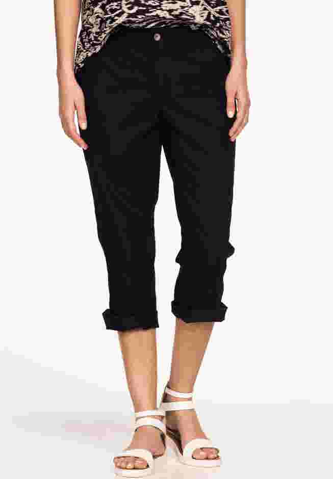 Seamed Capris image number 3