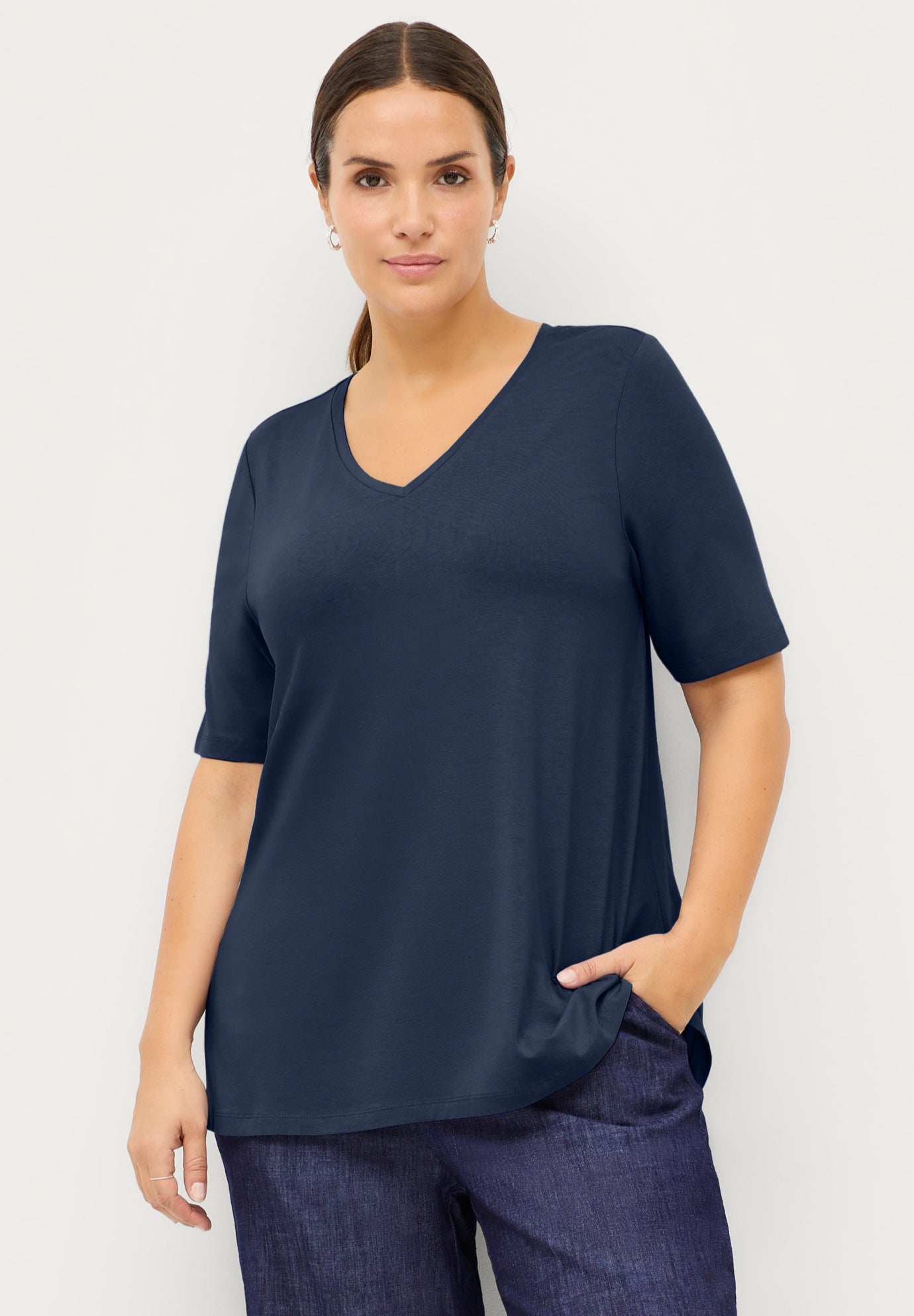 Stretch Jersey Knit A-Line Relaxed V-Neck Short Sleeve Tunic image number 0