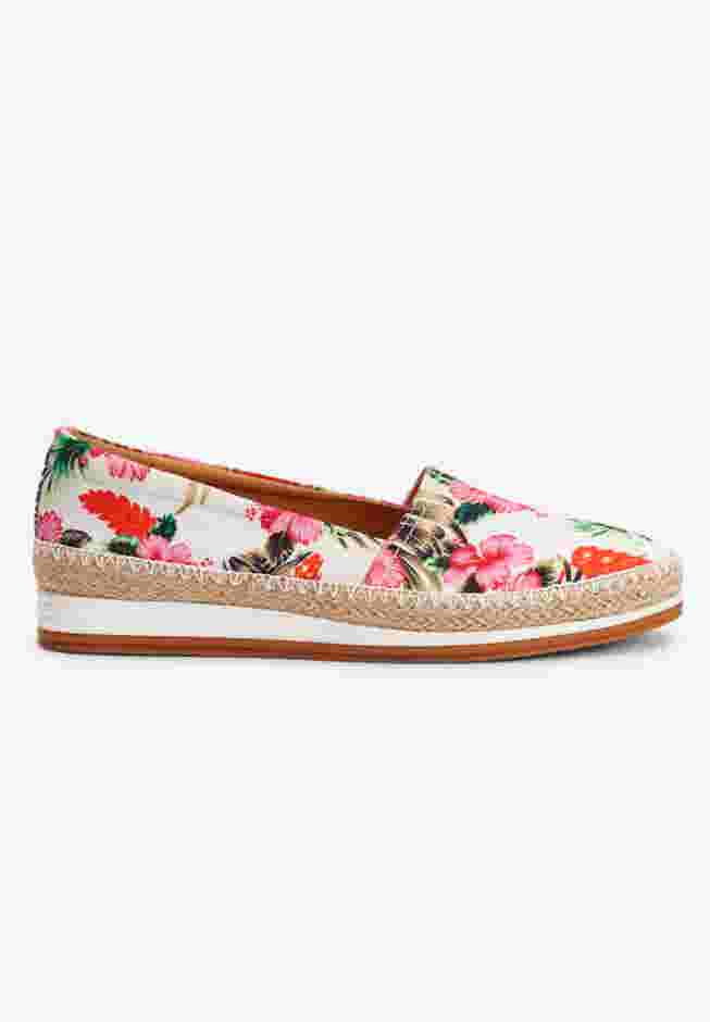 The Spencer Slip On Flat image number 3
