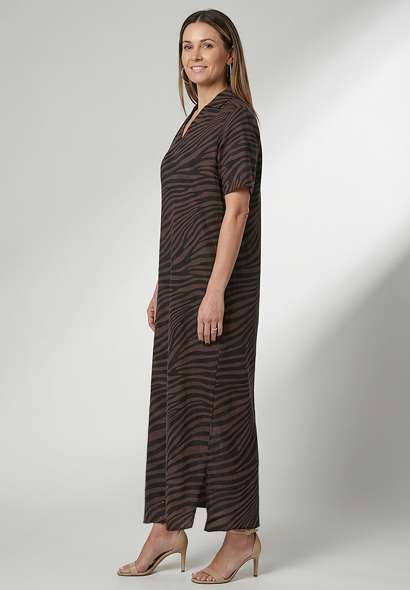 Linen Short Sleeve Maxi Dress image number 2