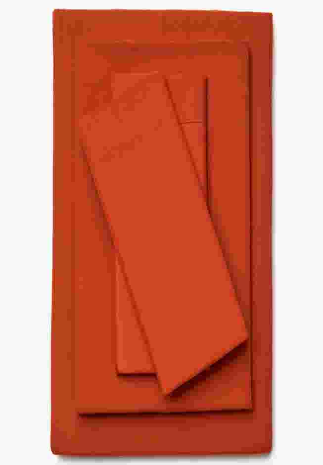 BH Studio Solid Microfiber Sheet Set image number 0