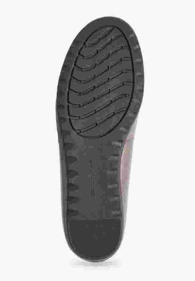 The June Slip On Flat image number 2