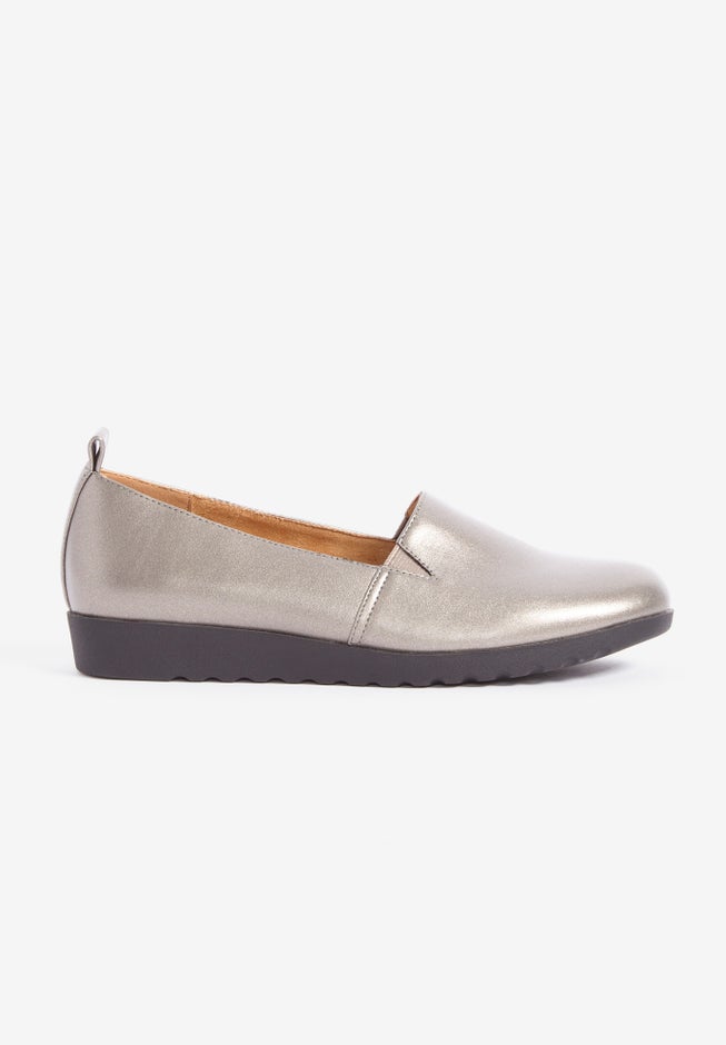 The June Leather-Like Slip On Flat image number 4