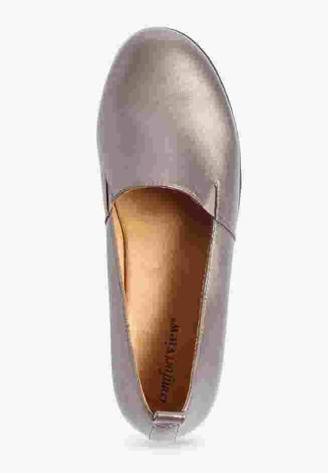 The June Slip On Flat image number 4