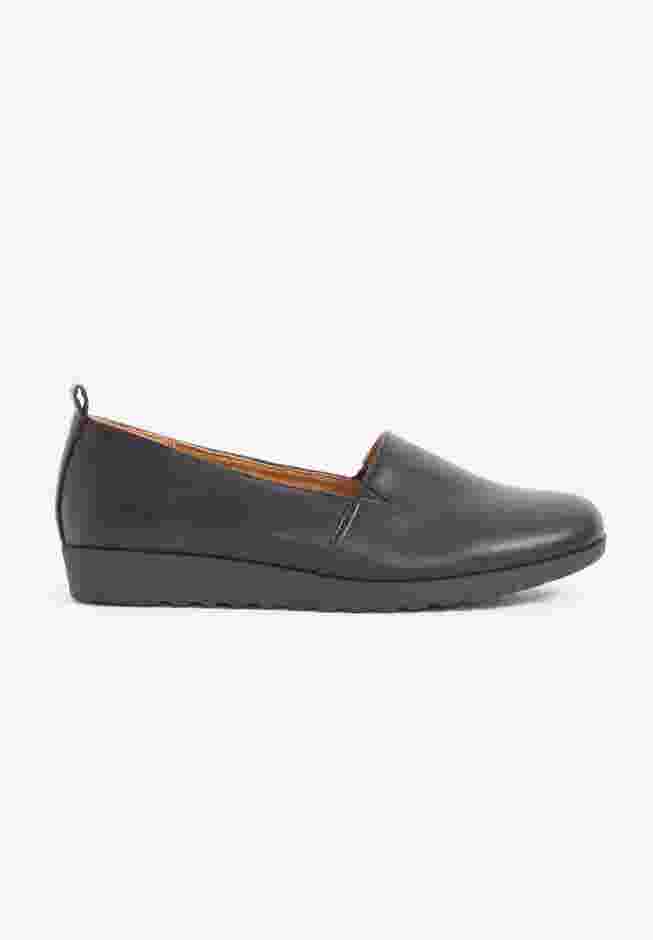 The June Slip On Flat image number 3