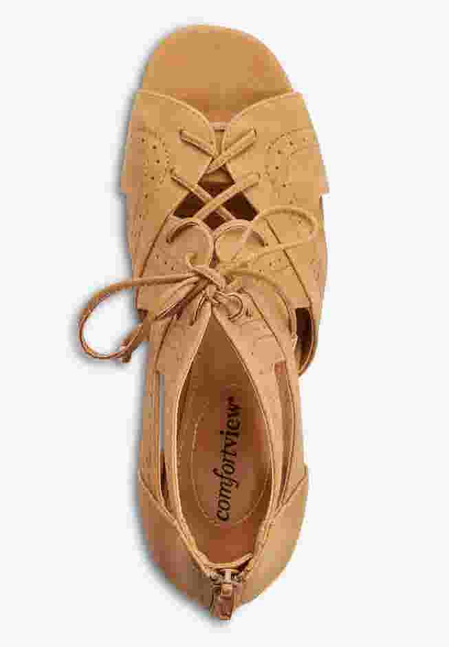 The Lucinda Shootie image number 4