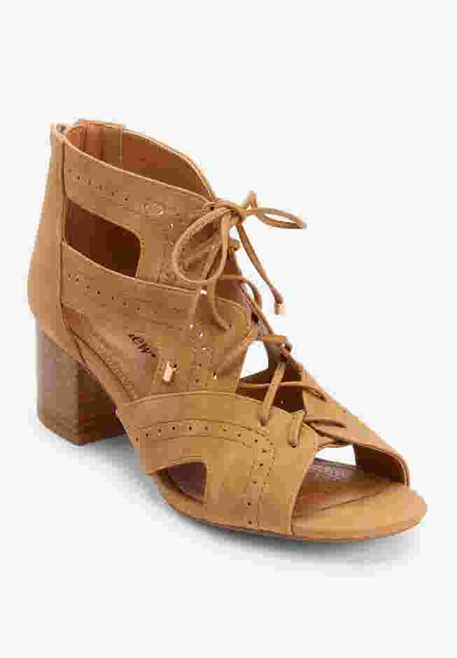 The Lucinda Shootie image number 0