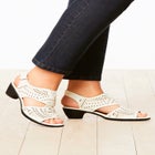 The Etta Shootie image number null