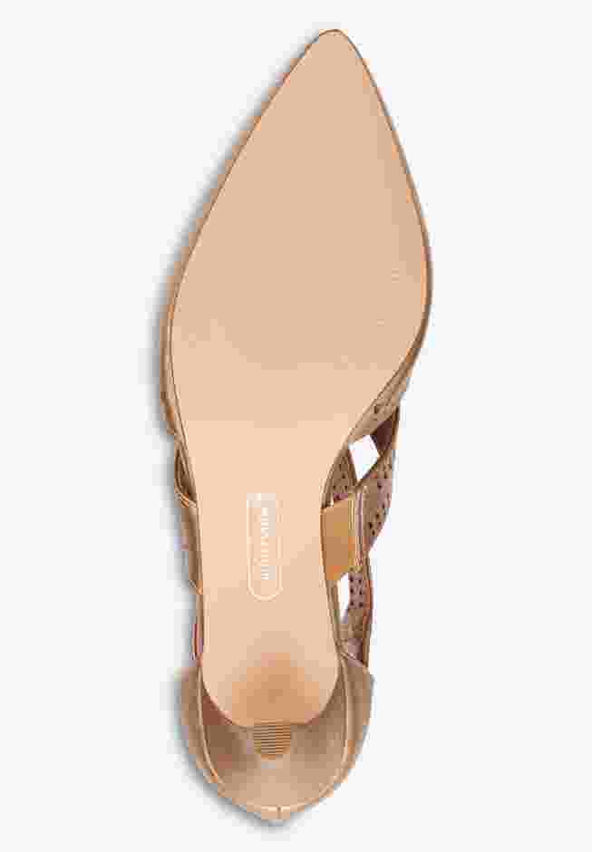 The Gia Shootie  image number 2