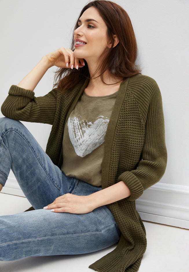 Love Ellos Graphic Tee image number 1