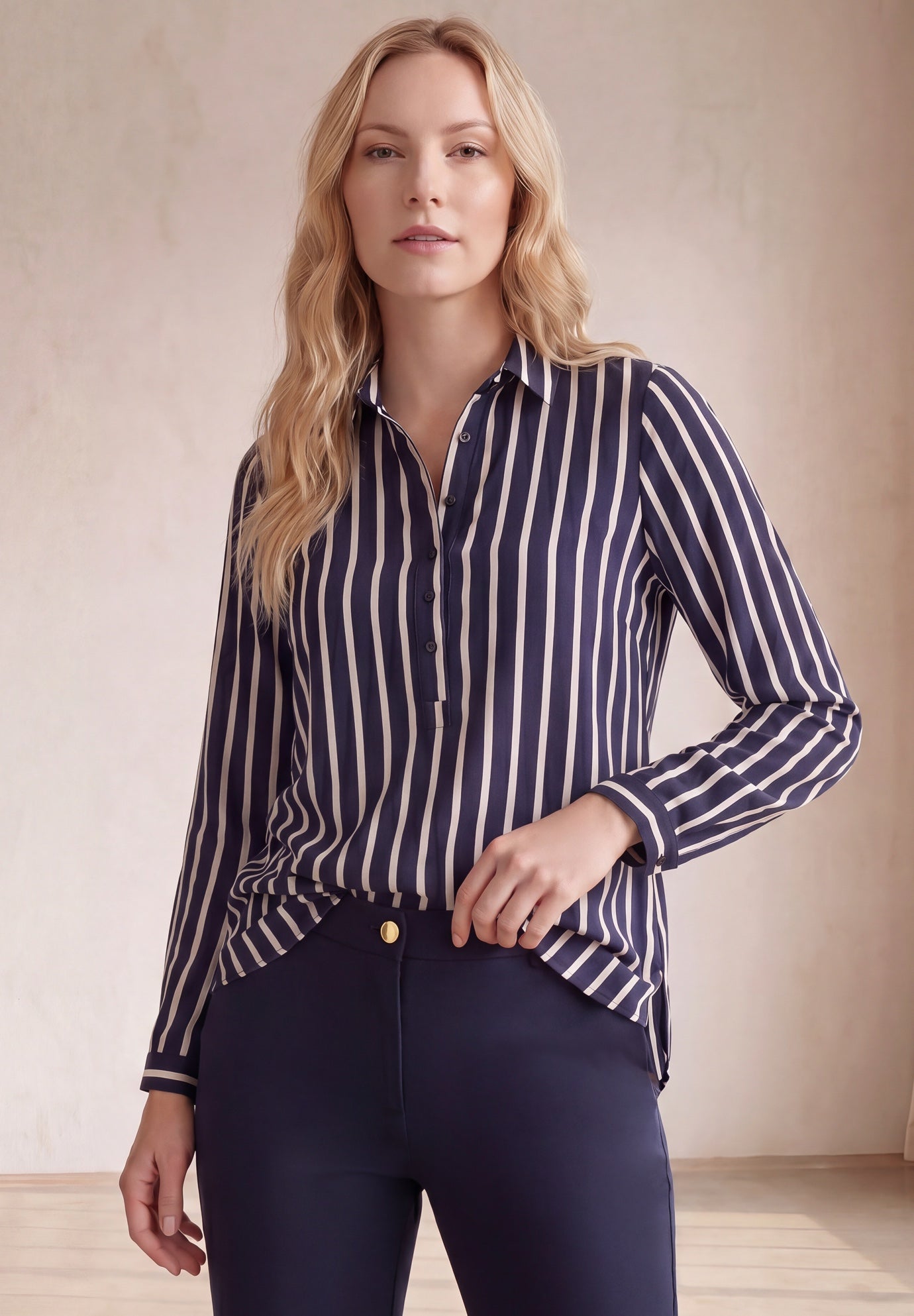 Button Placket Popover Tunic image number 0
