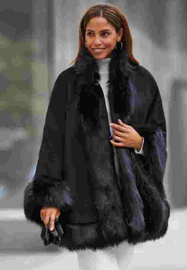 Faux Fur Trim Wool Cape image number 3