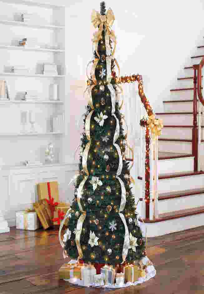 Fully Decorated Pre-Lit 7½’ Pop-Up Christmas Tree image number 0
