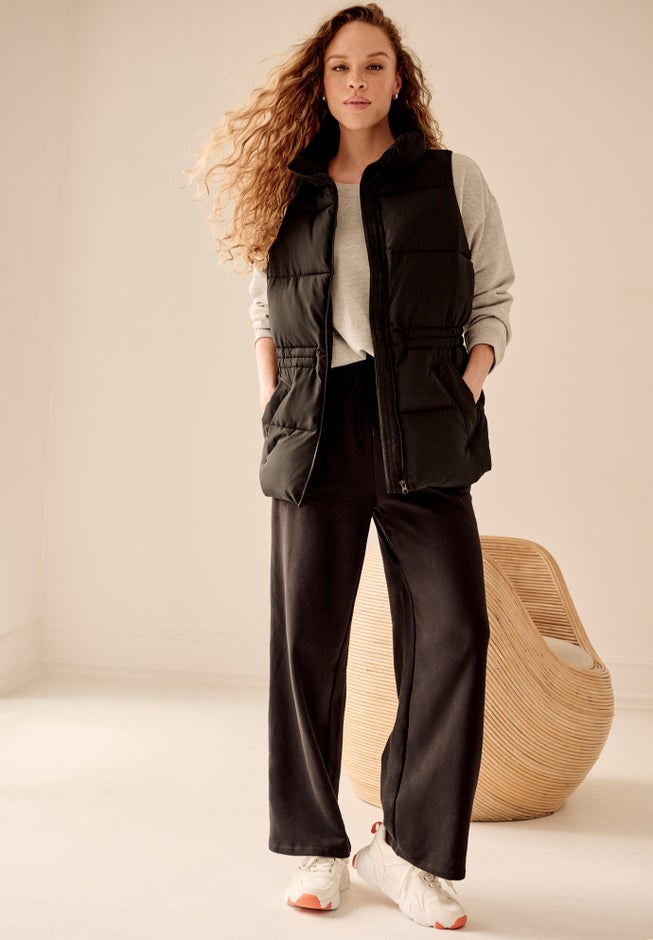 Puffer Vest with Elastic Waist image number 2