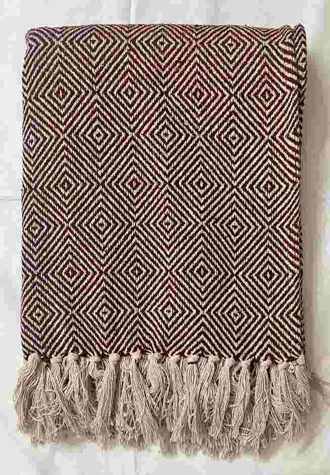 Diamond Woven Throw image number 0