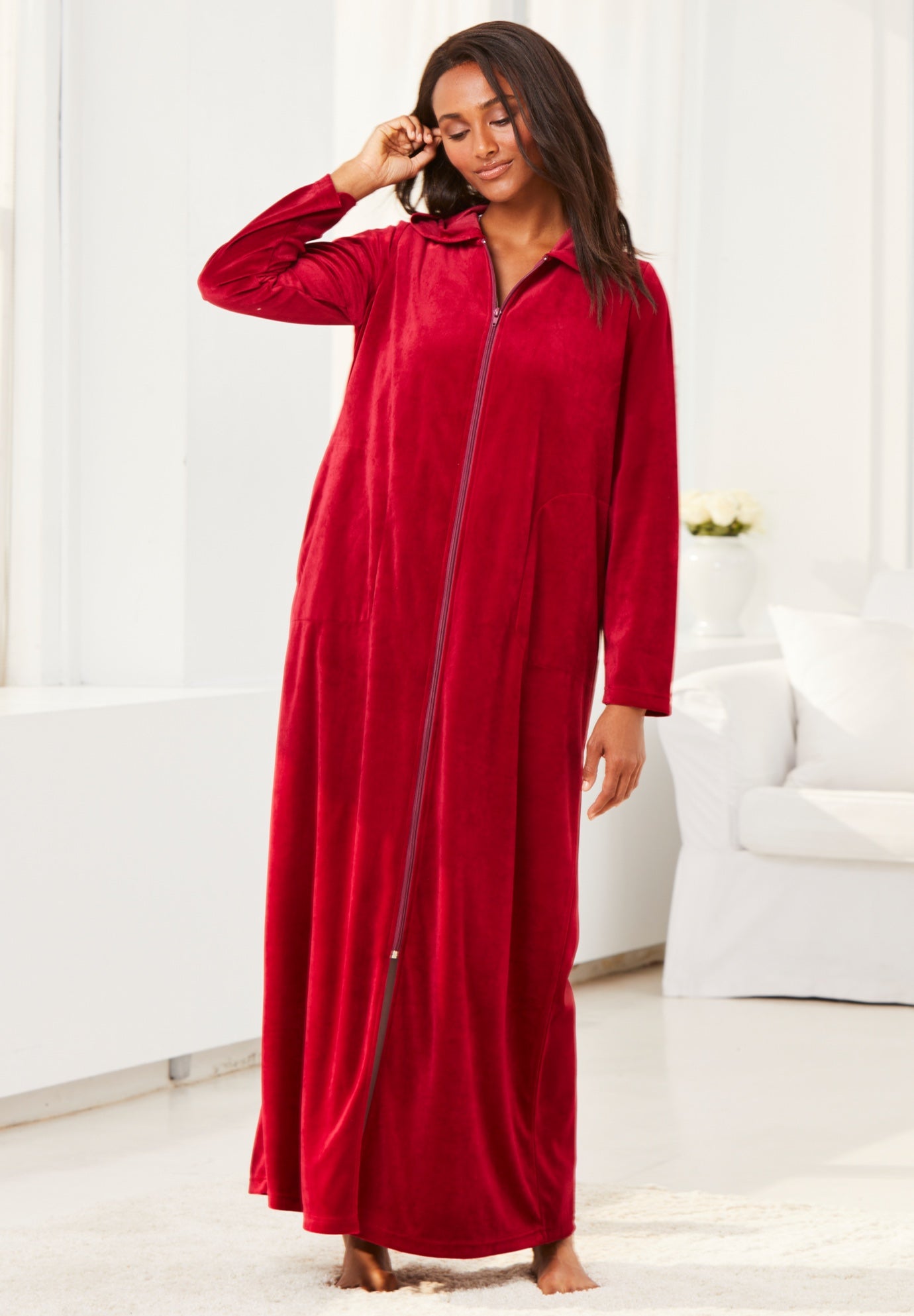 Dreams & Co® Hooded Velour Robe image number 3