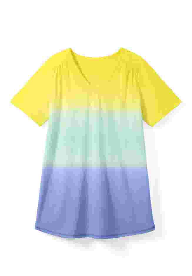 Short-Sleeve V-Neck Shirred Tee image number 15