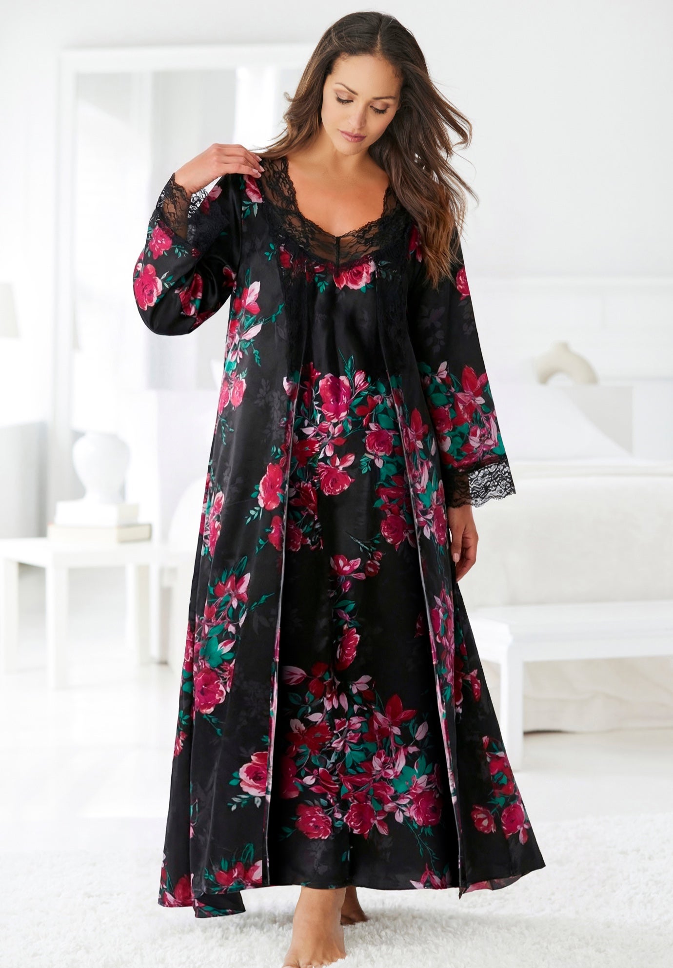 The Luxe Satin Long Peignoir Set image number 9