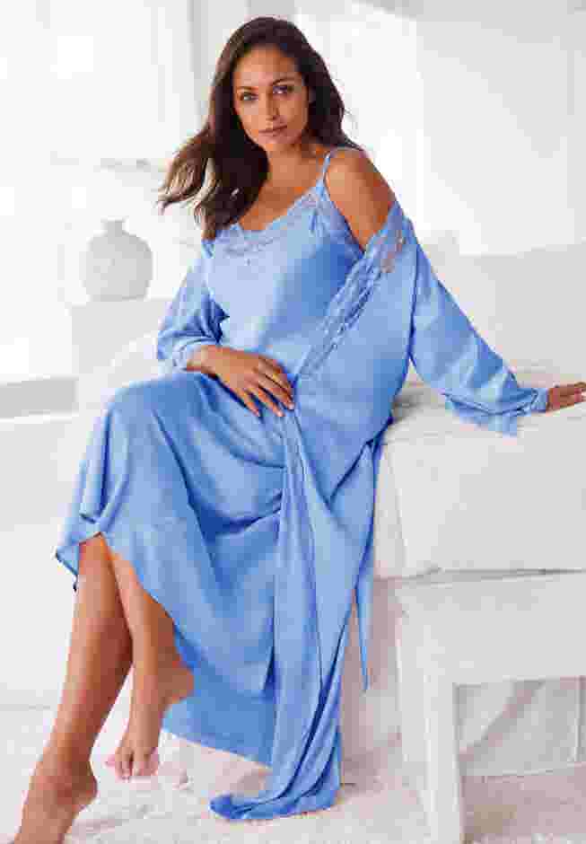 The Luxe Satin Long Peignoir Set image number 5