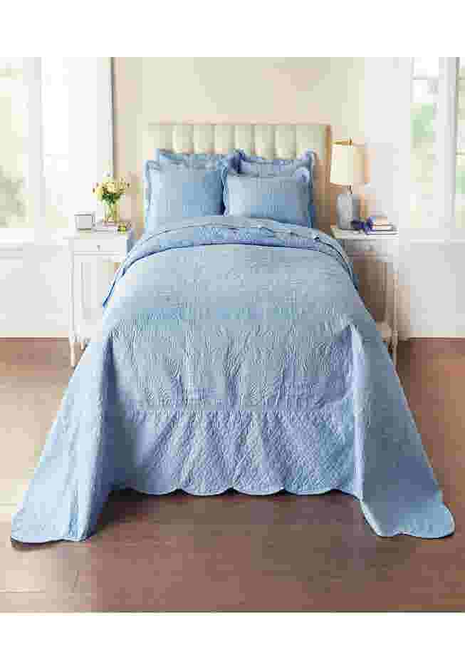 Lily Damask Bedspread image number 0