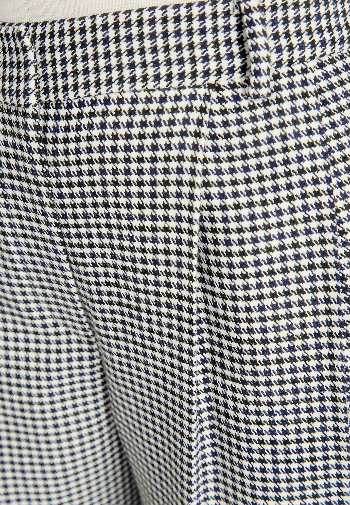 Wide Leg Pleated Trouser image number 3