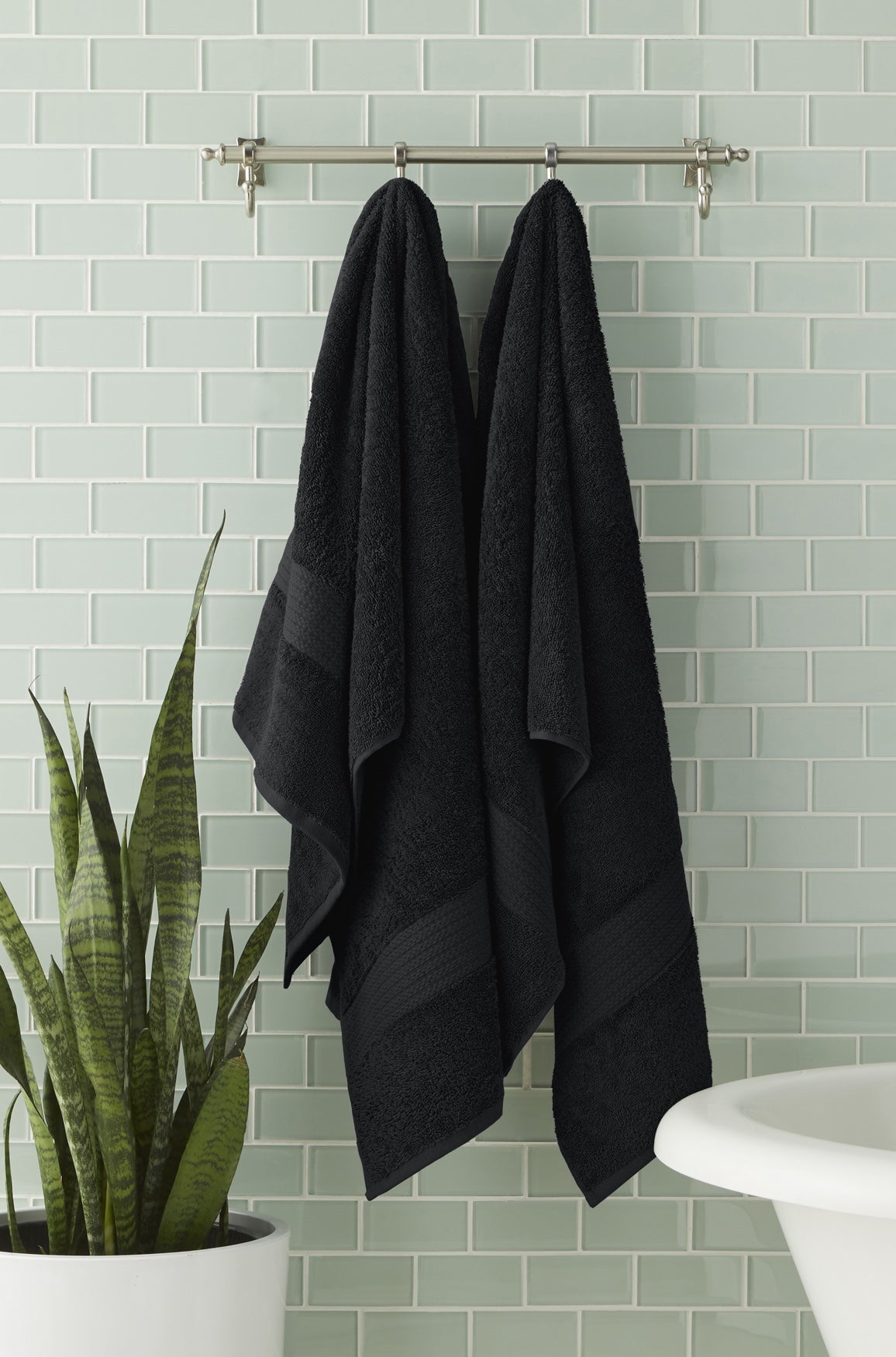 BH Studio 2-Pc. Bath Towel Set image number 0