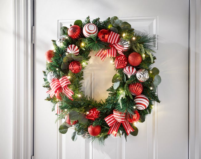 26" Pre-Lit Christmas Cheer Wreath image number null